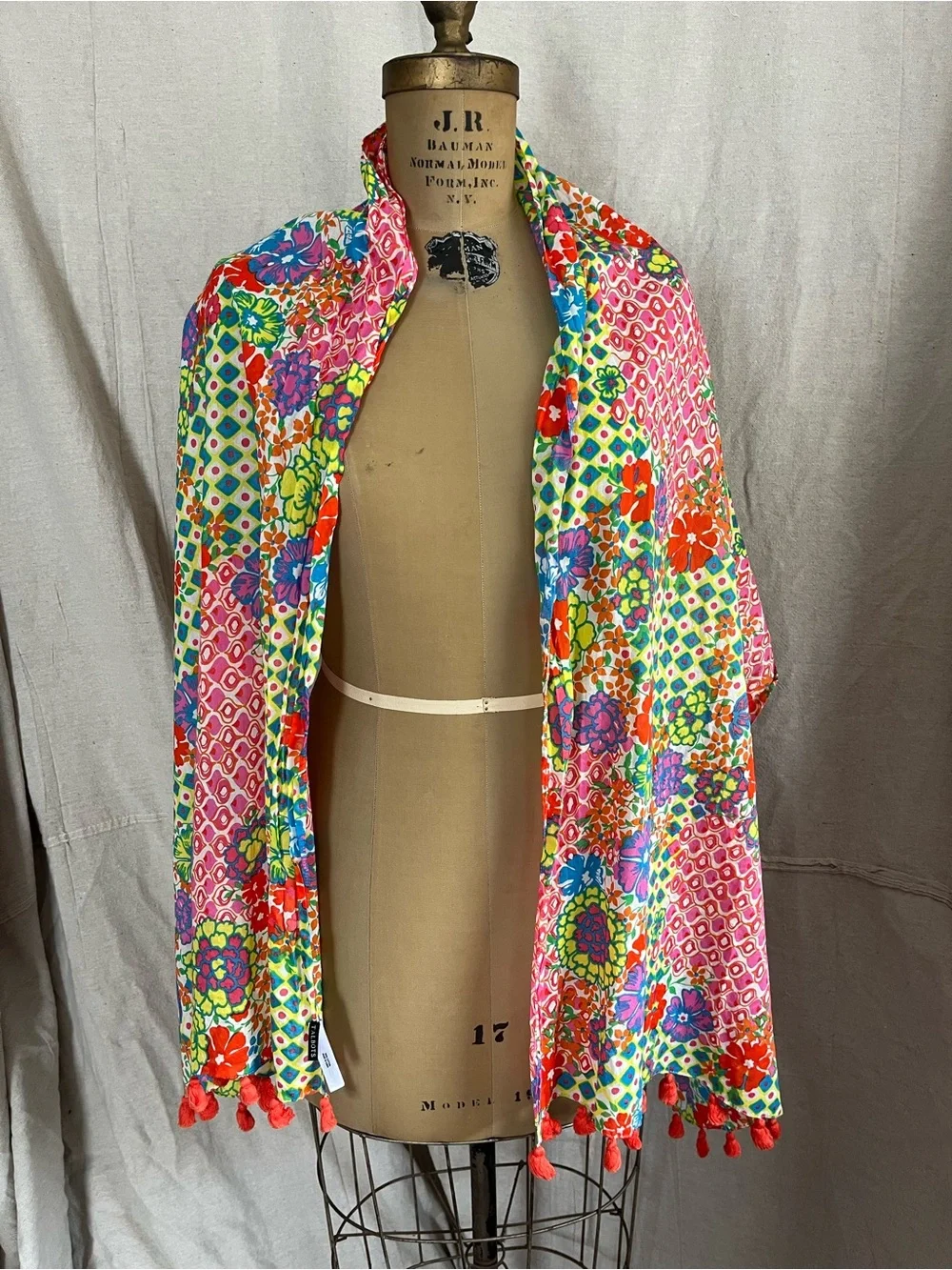 Talbots Women’s Large Rectangular Floral Wrap Scarf with Fringe